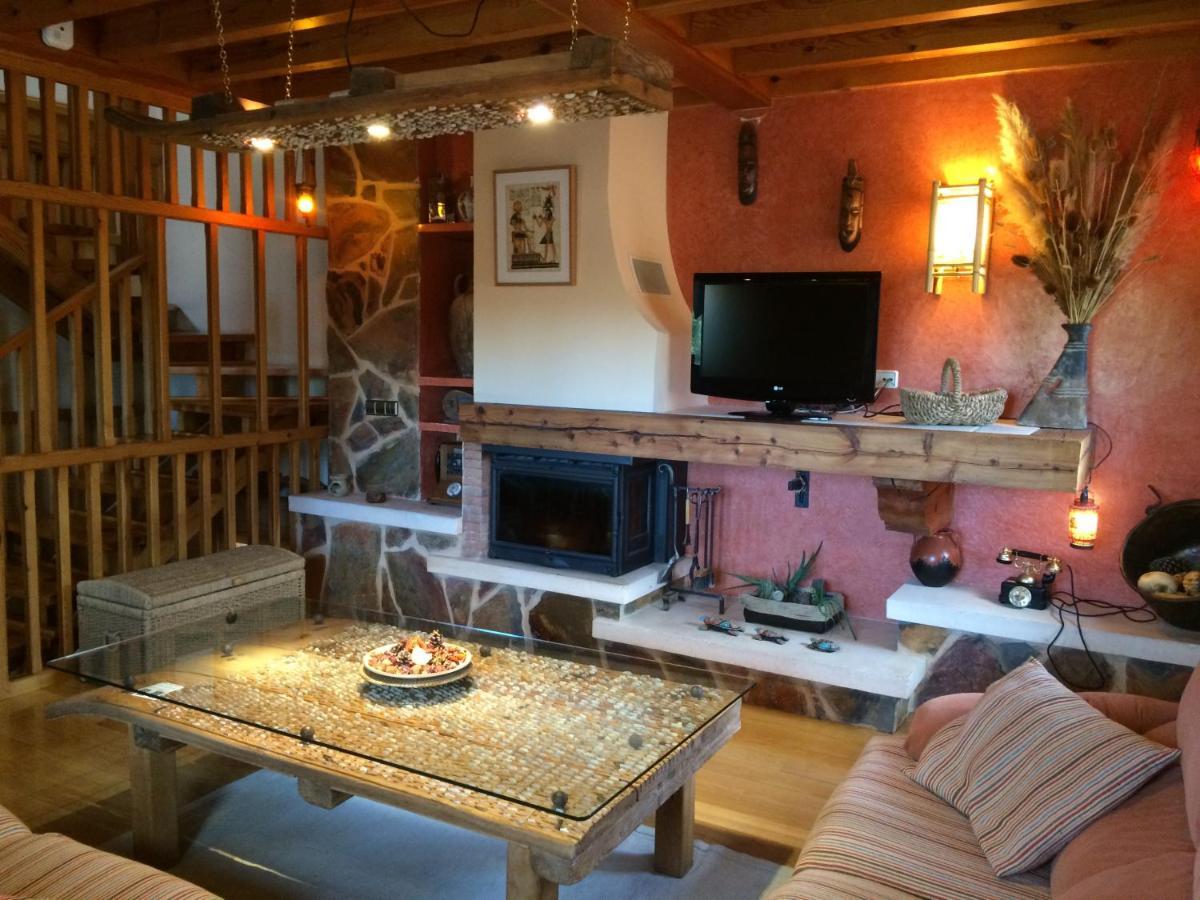 La Casa De Bernuy Guest House Bernuy de Porreros ภายนอก รูปภาพ