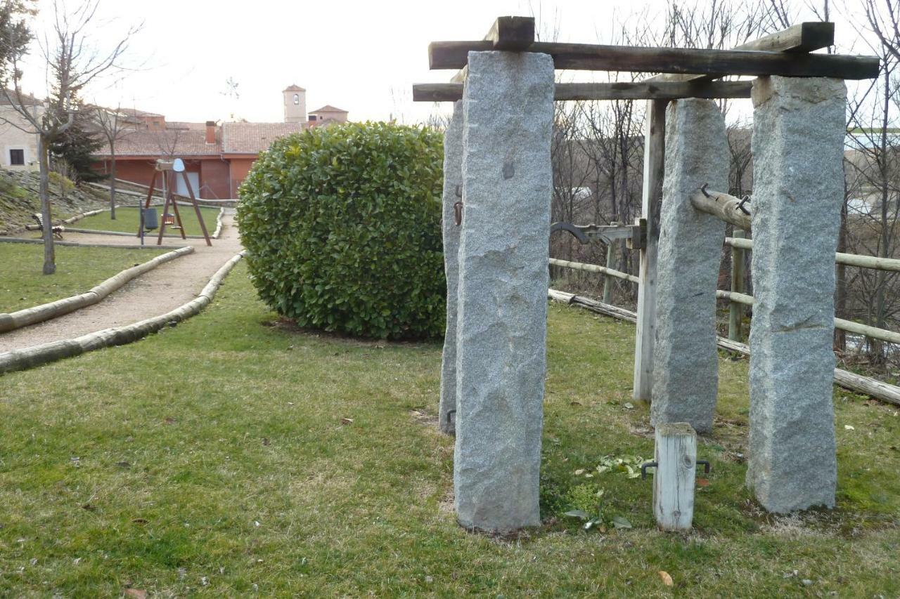 La Casa De Bernuy Guest House Bernuy de Porreros ภายนอก รูปภาพ