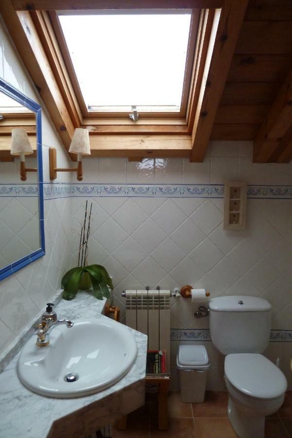 La Casa De Bernuy Guest House Bernuy de Porreros ภายนอก รูปภาพ