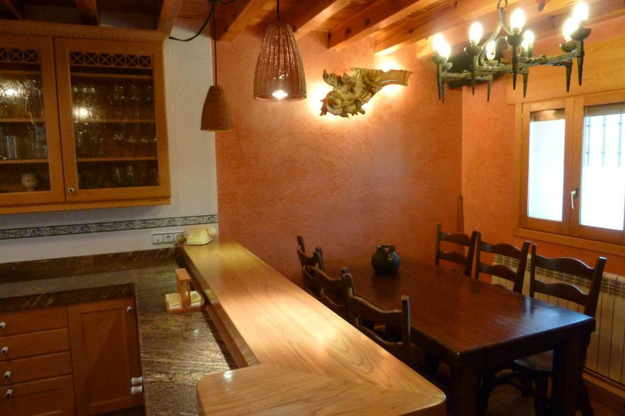 La Casa De Bernuy Guest House Bernuy de Porreros ภายนอก รูปภาพ