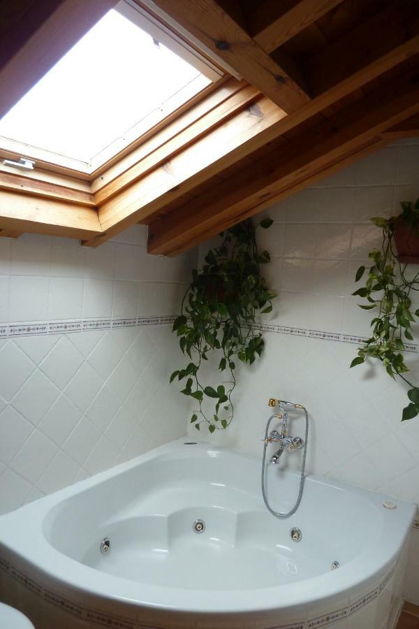 La Casa De Bernuy Guest House Bernuy de Porreros ภายนอก รูปภาพ