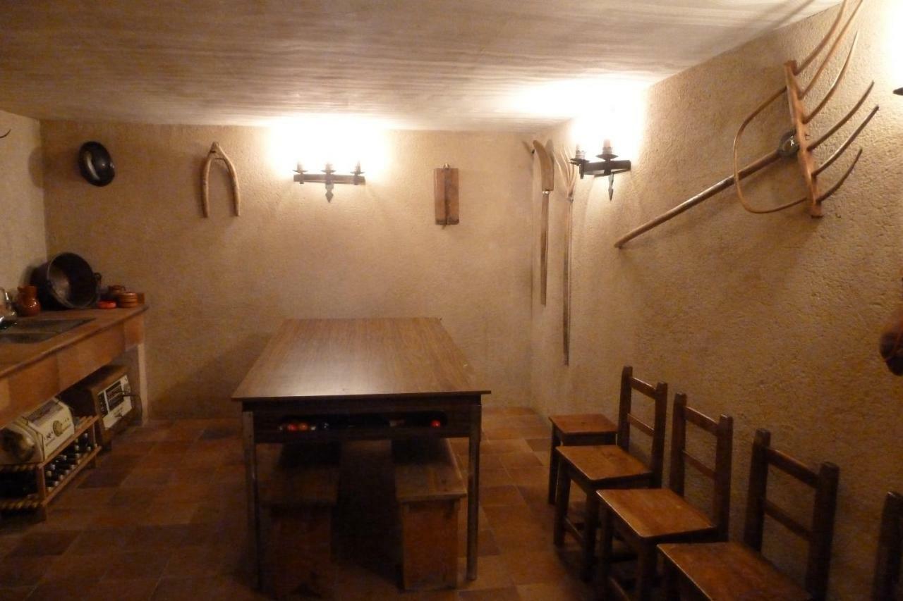 La Casa De Bernuy Guest House Bernuy de Porreros ภายนอก รูปภาพ