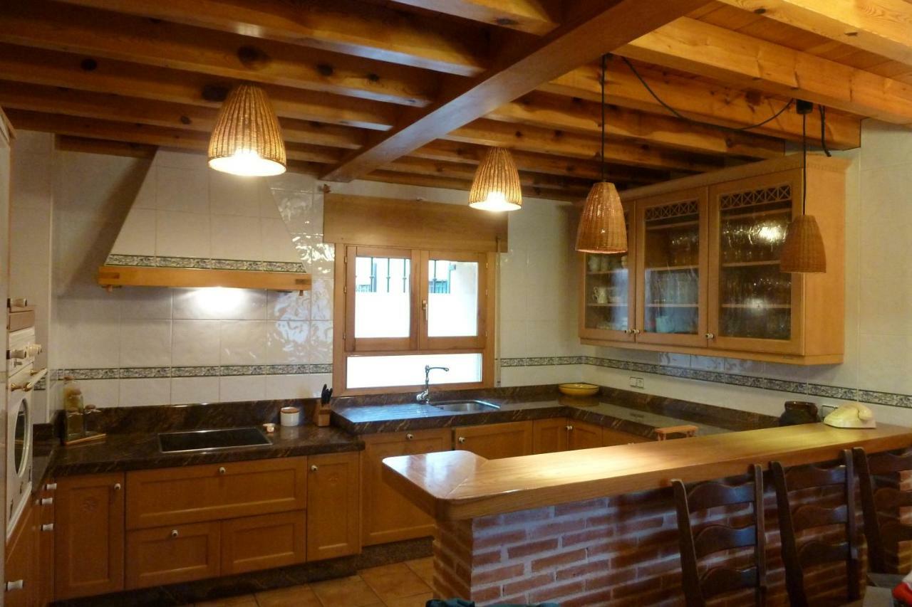 La Casa De Bernuy Guest House Bernuy de Porreros ภายนอก รูปภาพ