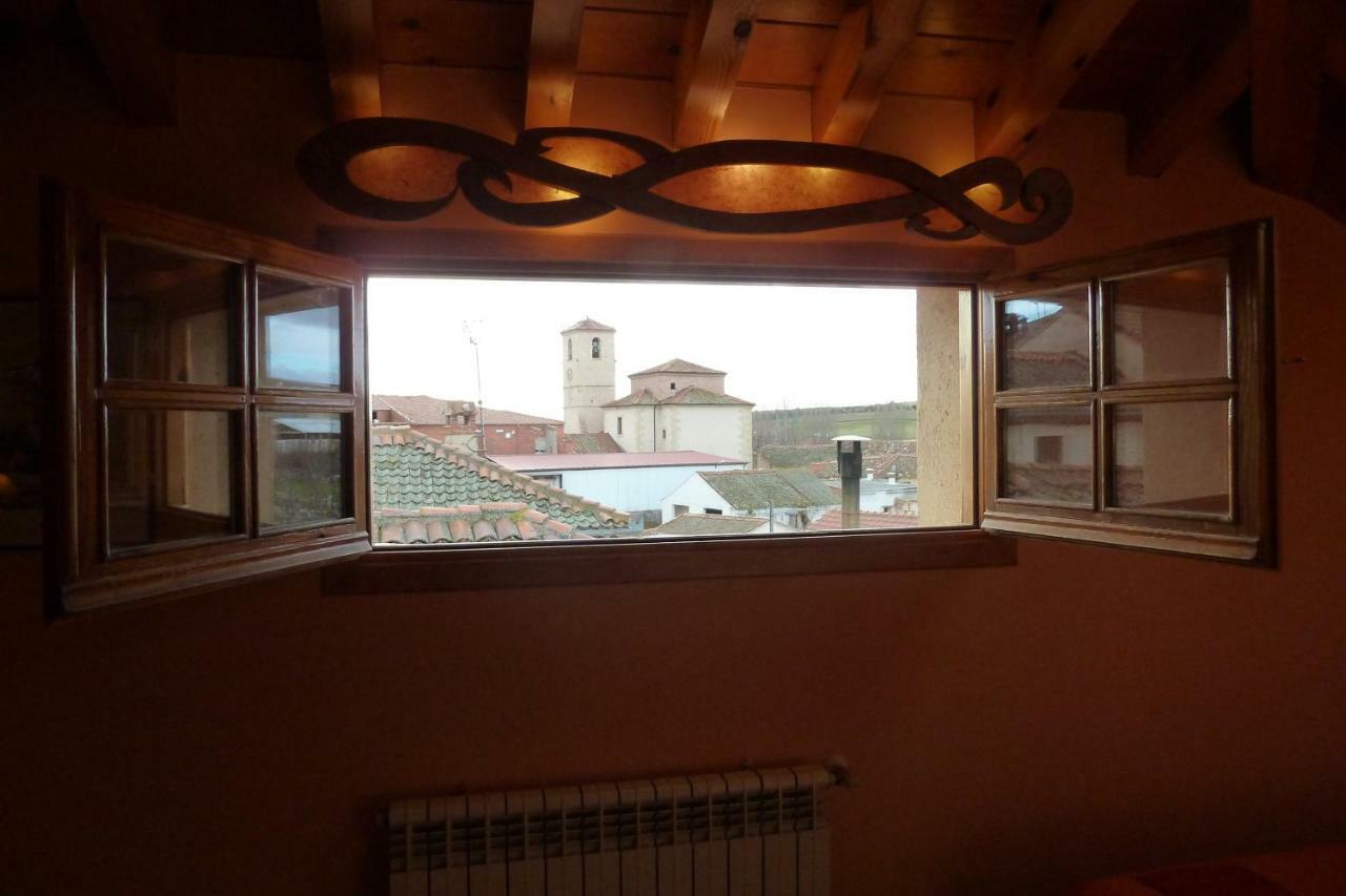 La Casa De Bernuy Guest House Bernuy de Porreros ภายนอก รูปภาพ